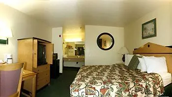 Apache Motel 3*