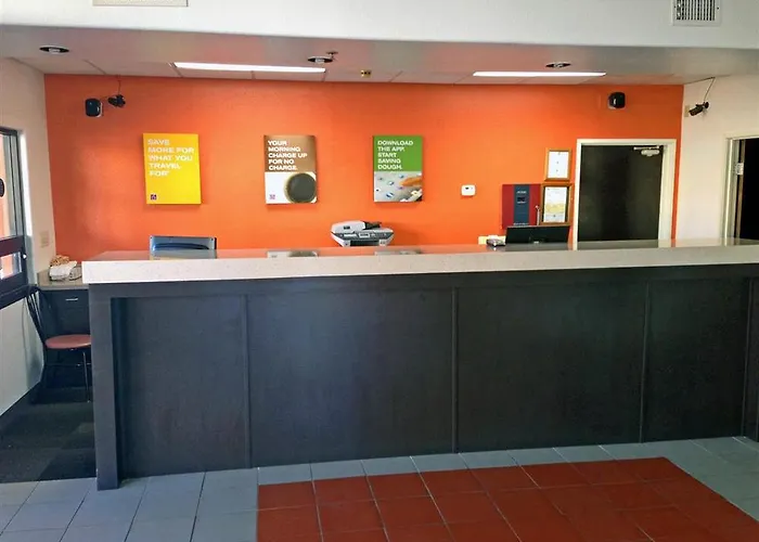 Apache Motel Tempe